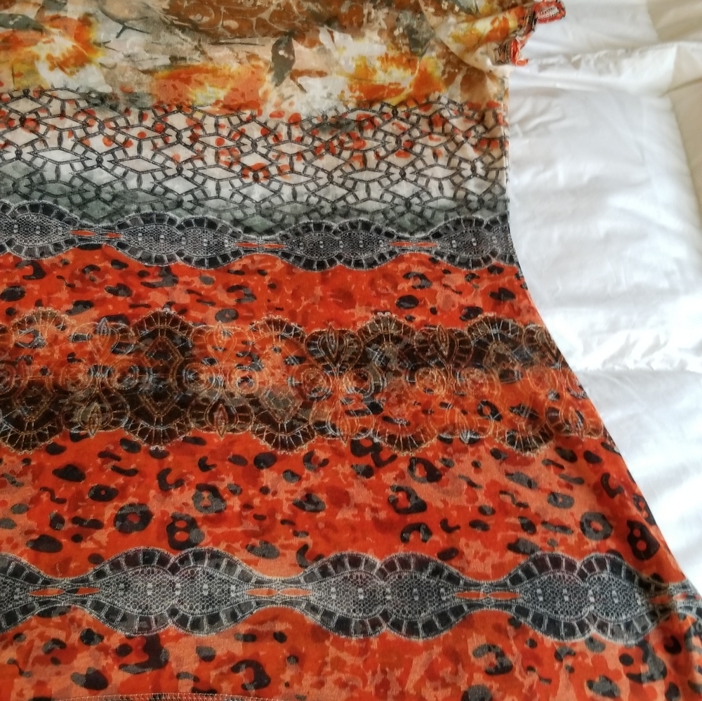 Top - Picture 4 of 6